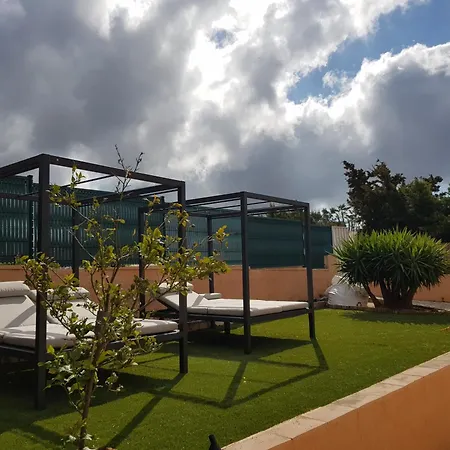 Mit Grossartigem Panoramablick Auf Und Direkt Am Pool * 拉克鲁瓦瓦尔梅