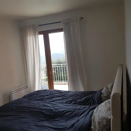 Hébergement de vacances Mit Grossartigem Panoramablick Auf Und Direkt Am Pool La Croix-Valmer